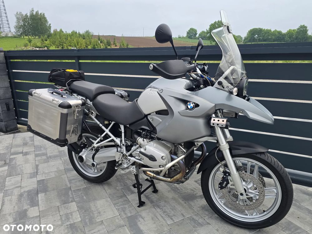 BMW R - 1