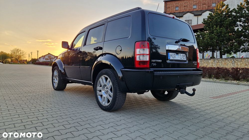 Dodge Nitro 2.8 CRD DPF Automatik R/T - 10