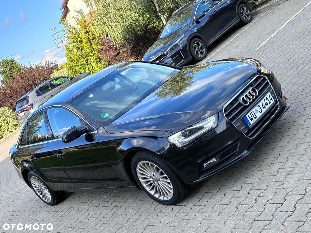 Audi A4 Limousine - 5