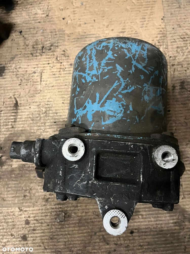 Osuszacz powietrza 6795914 VOLVO FL6 stan nieznany - 3
