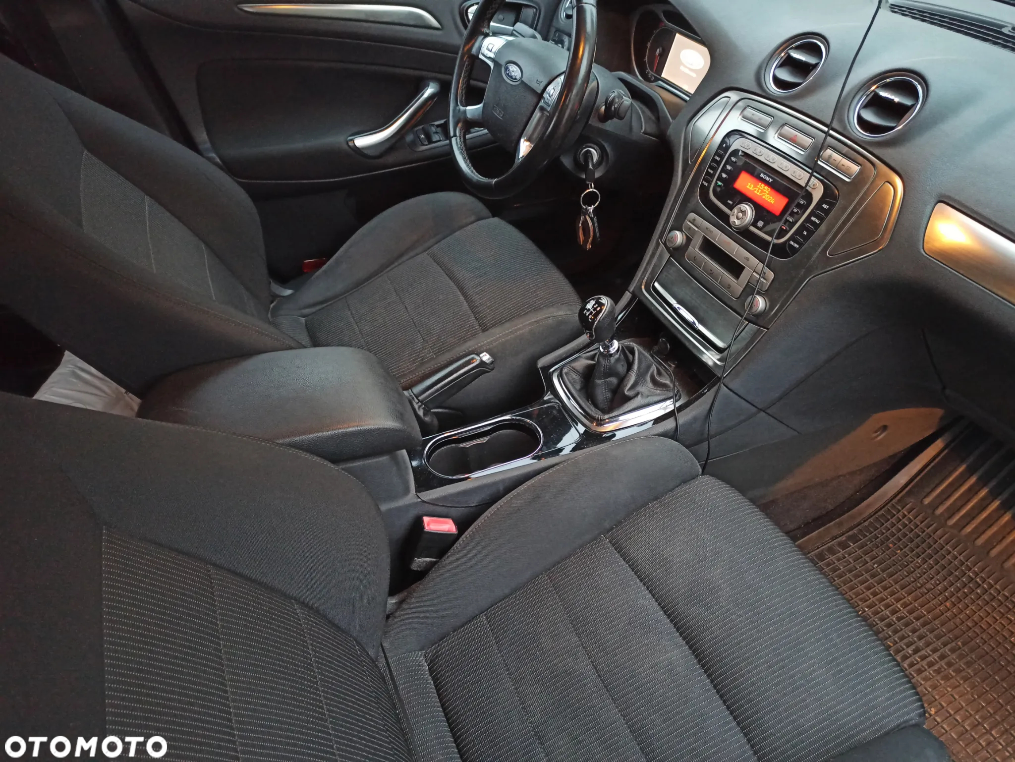 Ford Mondeo 2.0 TDCi Titanium - 17