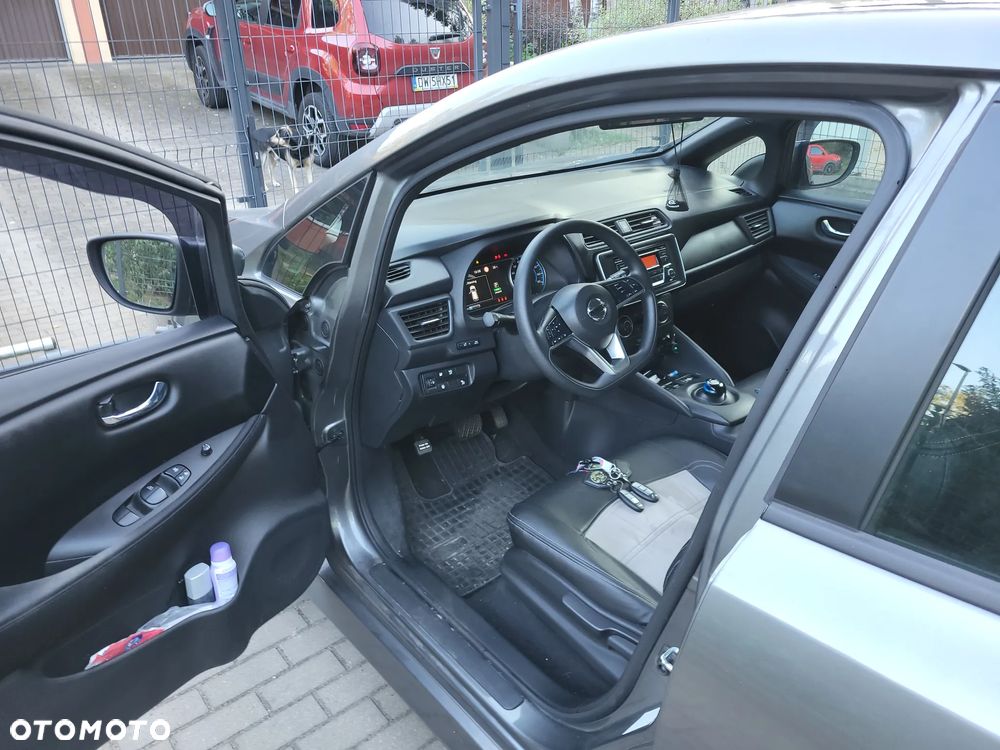 Nissan Leaf 40kWh Visia - 10