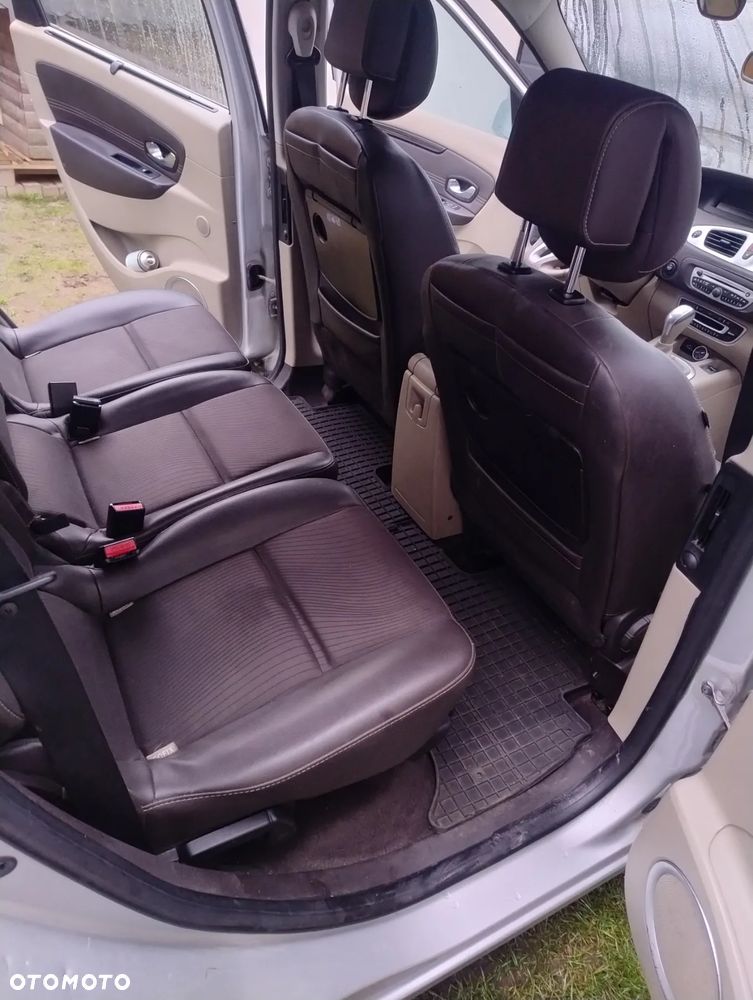 Renault Grand Scenic dCi 150 Automatik Bose Edition - 15