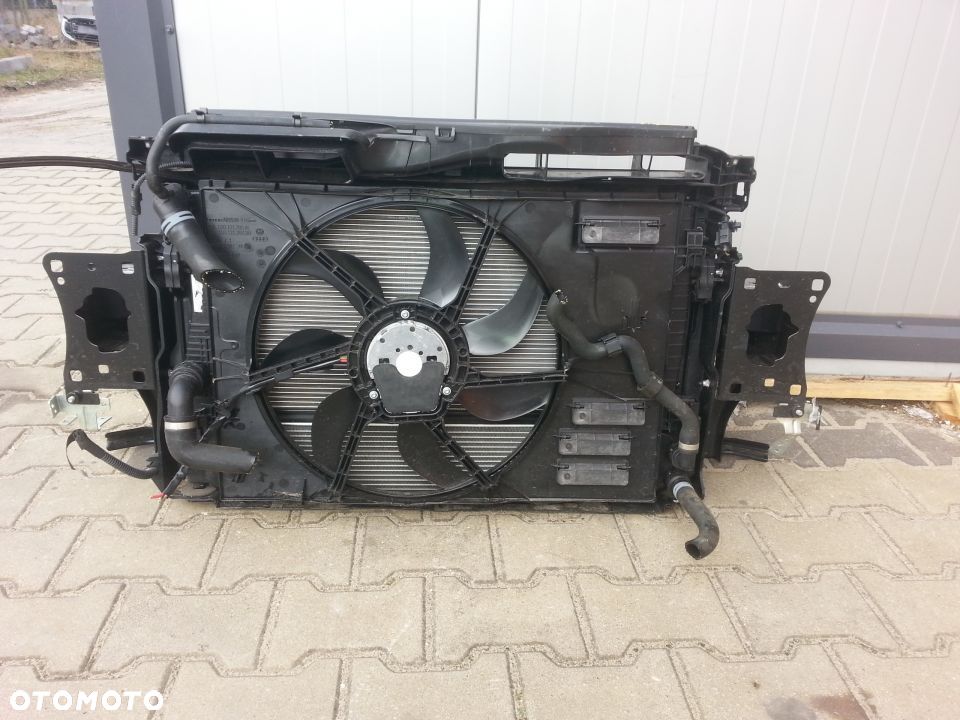 PAS PRZEDNI VW GOLF VII - 2