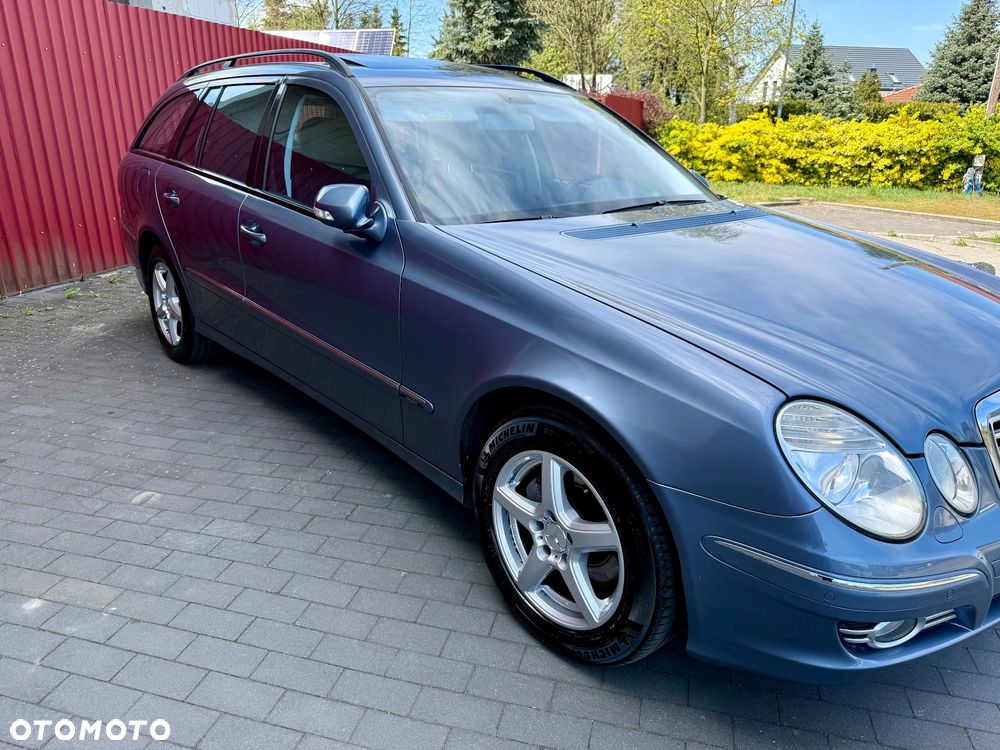 Mercedes-Benz Klasa E 320 CDI T Avantgarde - 15