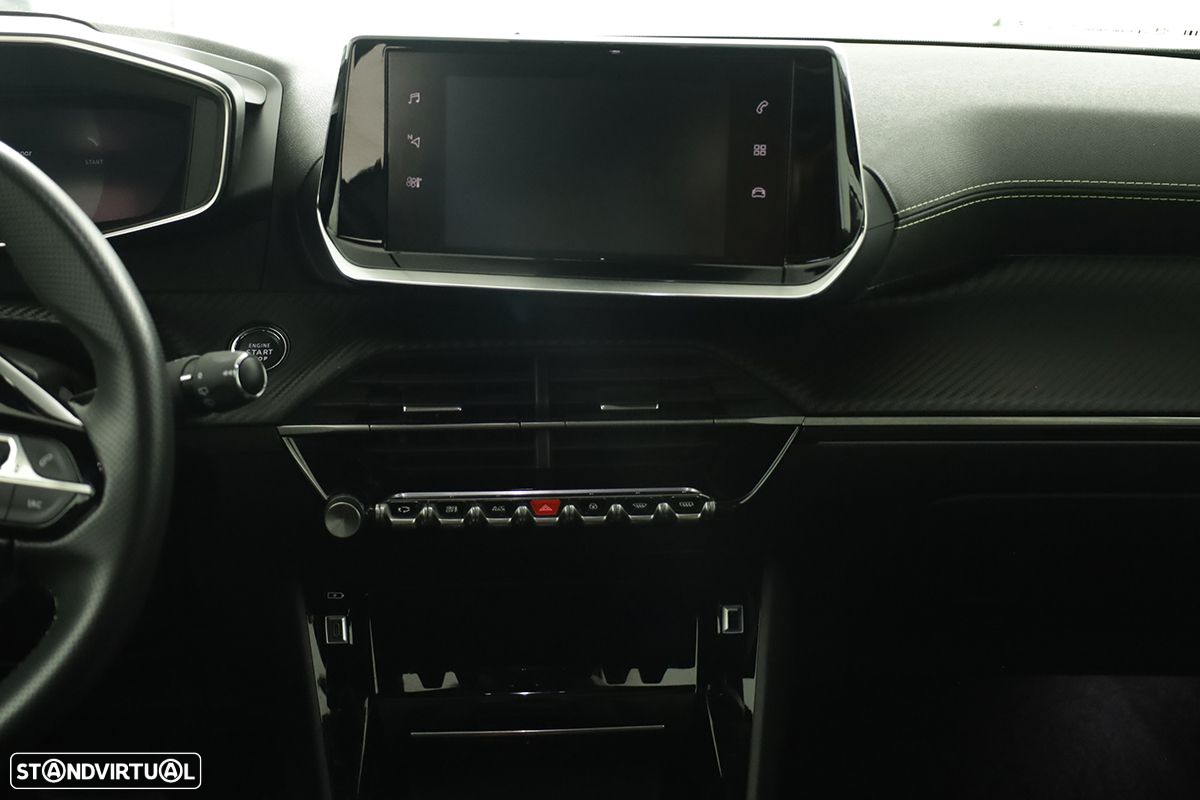 Peugeot e-2008 50 kWh GT - 9