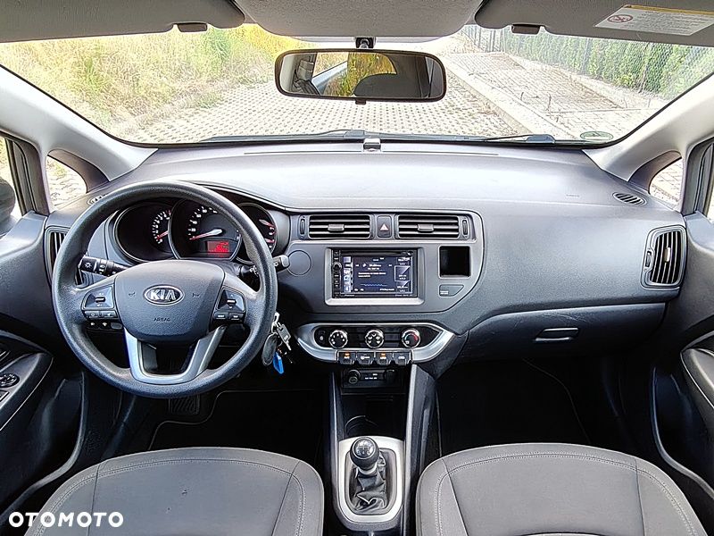 Kia Rio 1.2 Dream-Team Edition - 11