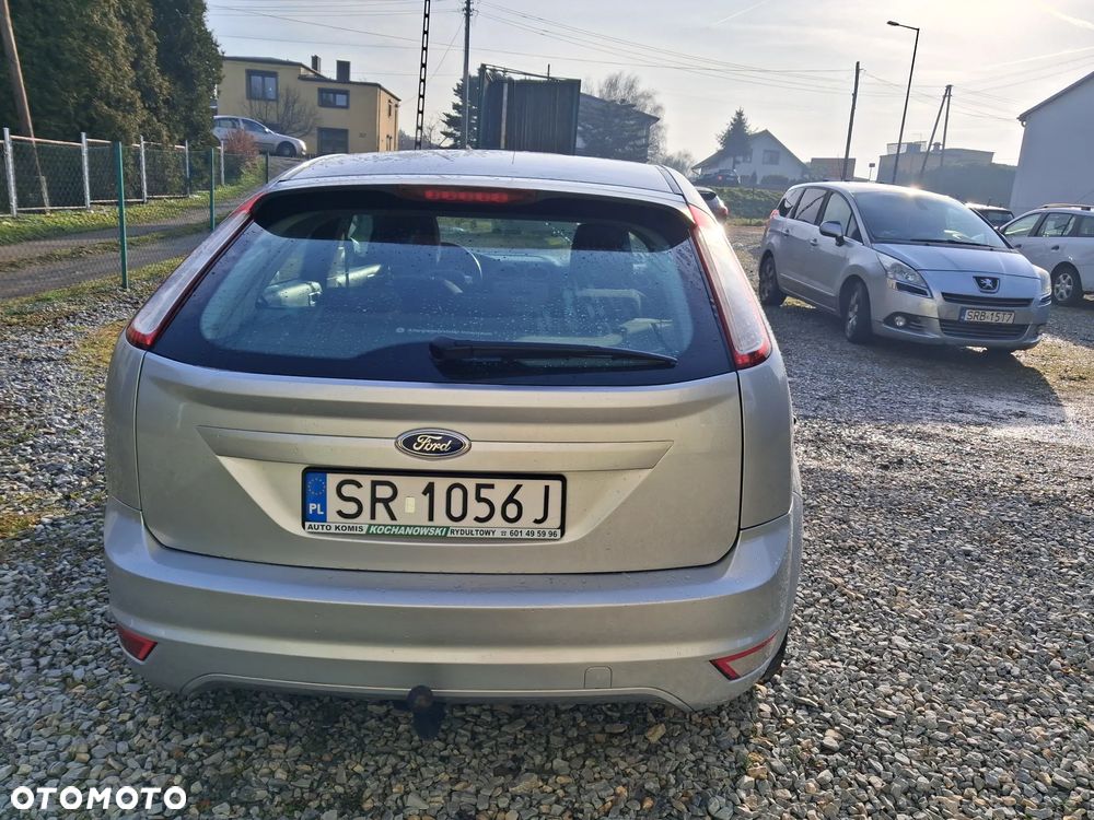 Ford Focus 1.6 Trend EU5 - 4