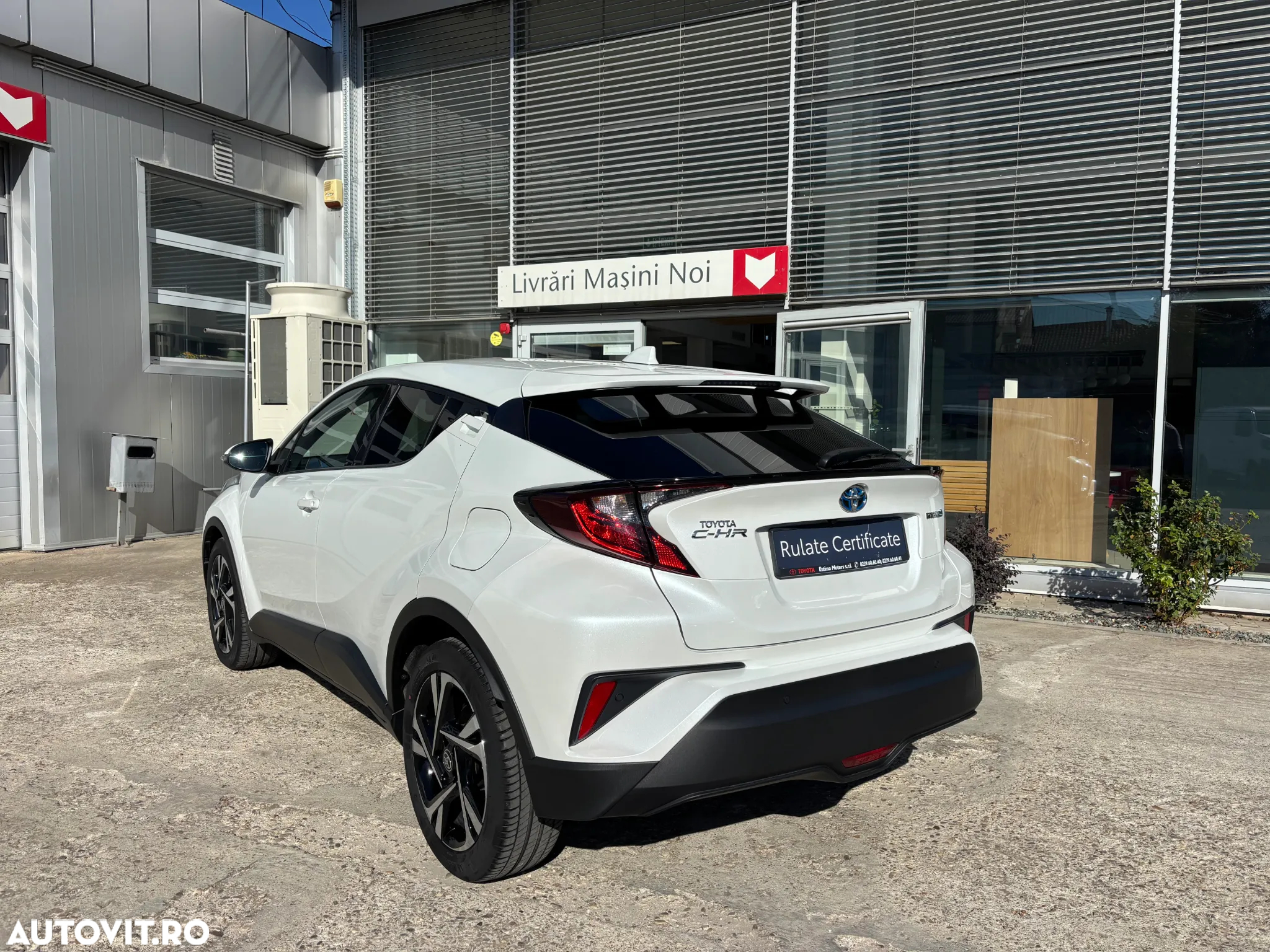Toyota C-HR 1.8 HSD 122 CP 4x2 CVT Cult - 3