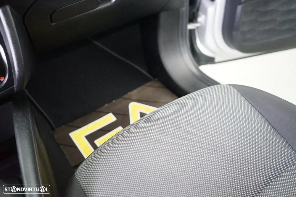 Fiat Tipo 1.3 MultiJet Life - 33