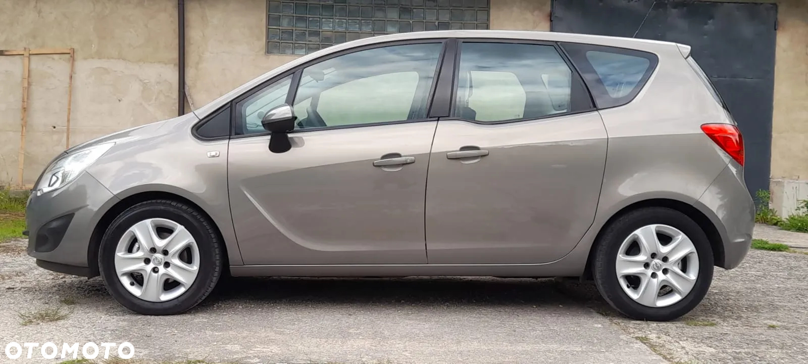 Opel Meriva 1.4 Color Edition - 10