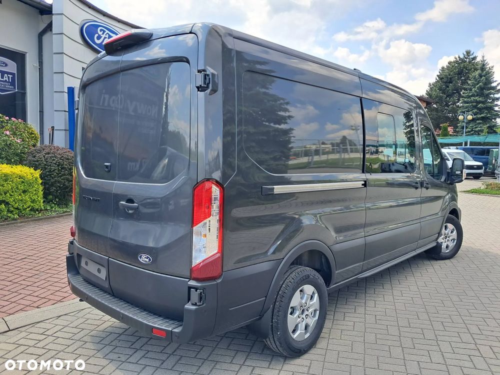 Ford Transit - 11