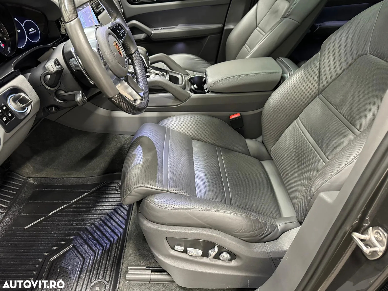 Porsche Cayenne Tiptronic S Platinum Edition - 5