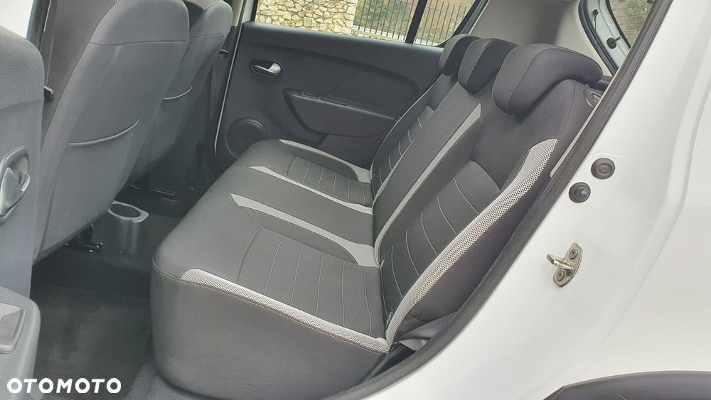 Dacia Sandero Stepway - 9