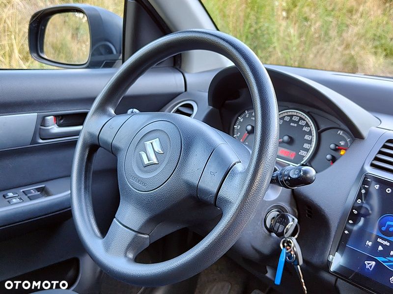 Suzuki Swift 1.3 Comfort - 12