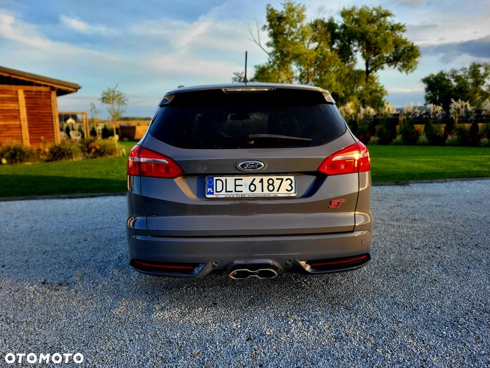Ford Focus 2.0 TDCi ST-2 PowerShift - 12