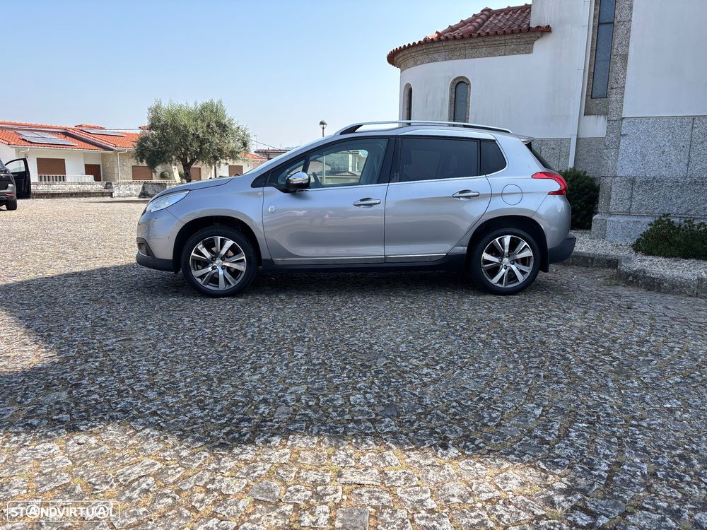 Peugeot 2008 1.2 PureTech Crossway - 2