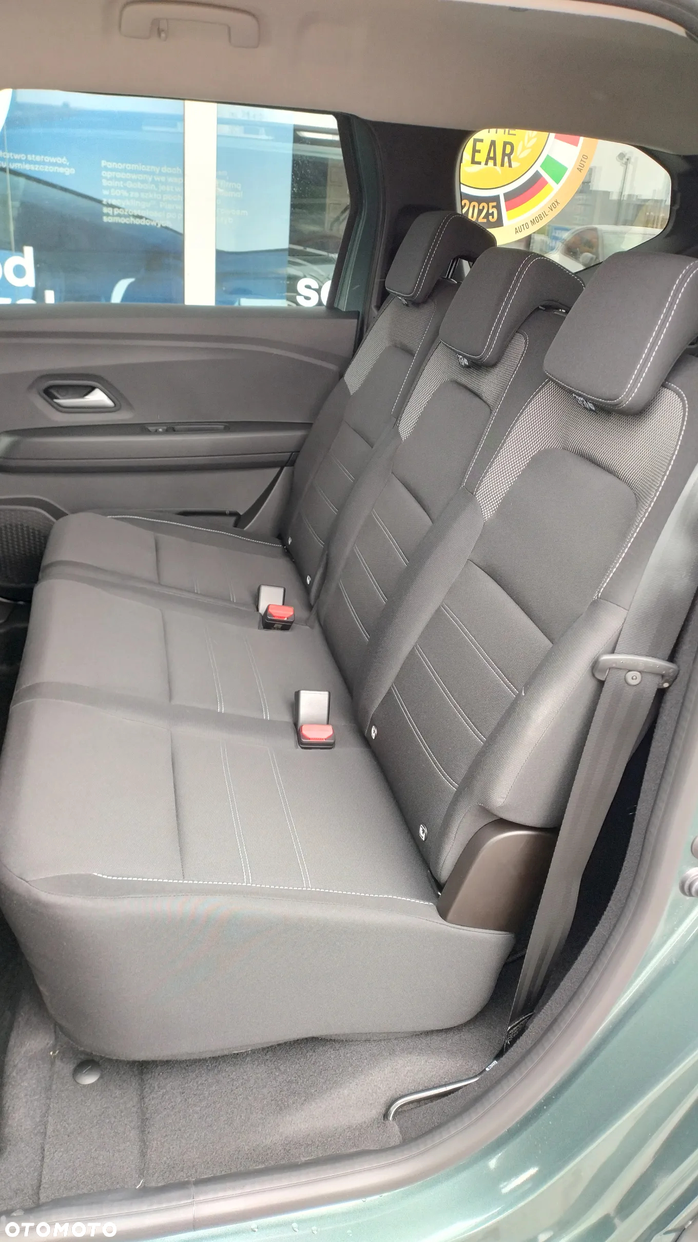 Dacia Jogger 1.6 Full Hybrid 140 Expression MMT 7os - 11