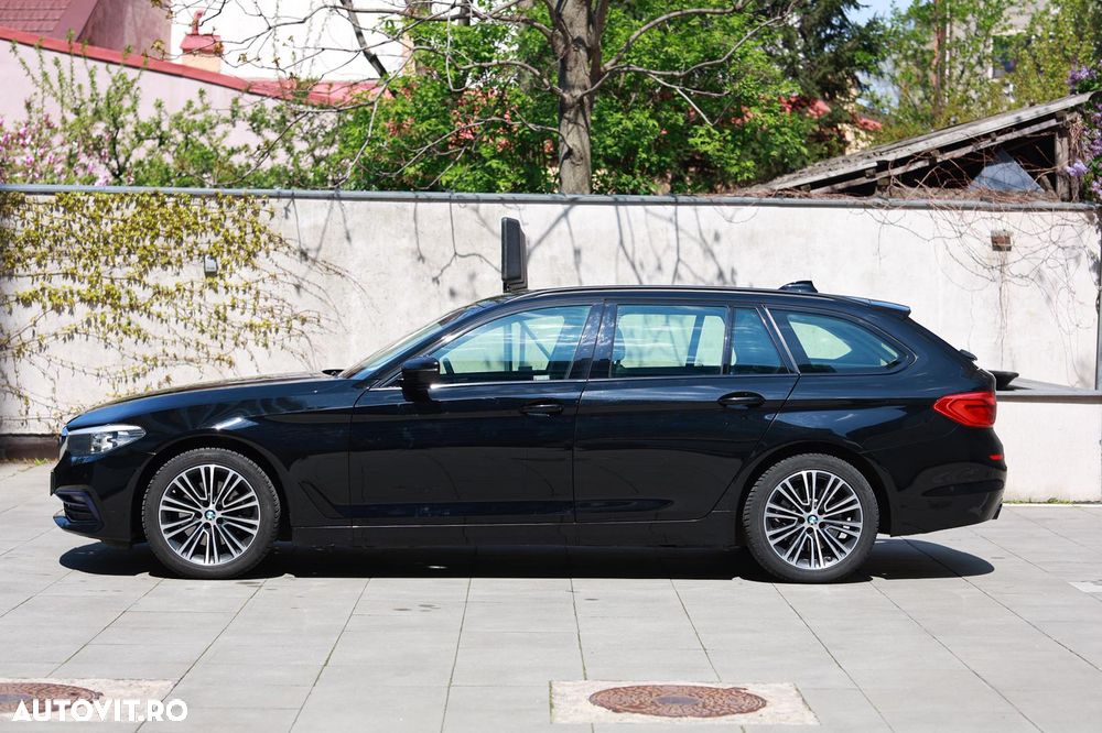 BMW Seria 5 520d xDrive AT - 2