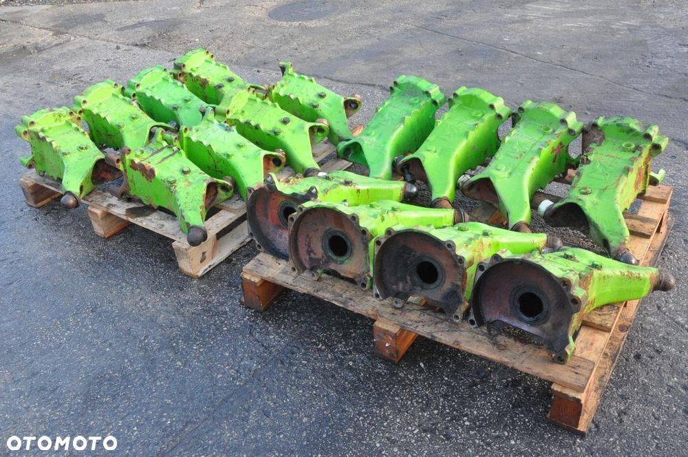 OBUDOWA POCHWA MOSTU MERLO NR 045567 / 045568 - 1