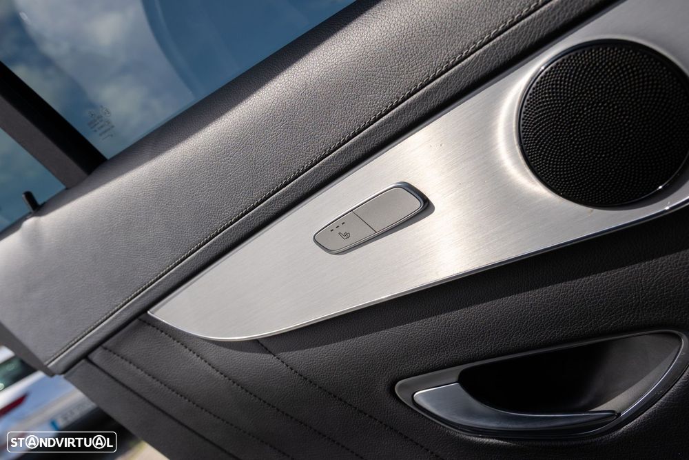 Mercedes-Benz GLC 250 d AMG Line 4-Matic - 24