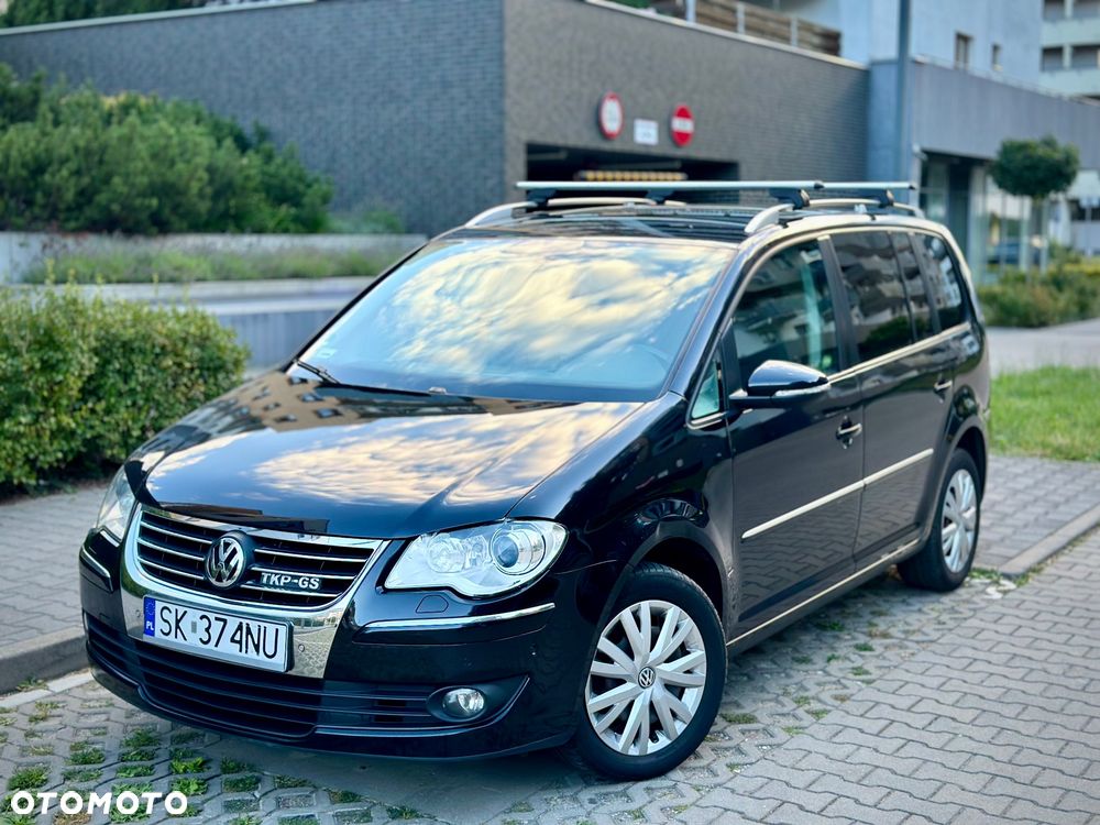 Volkswagen Touran 2.0 TDI DSG United - 4