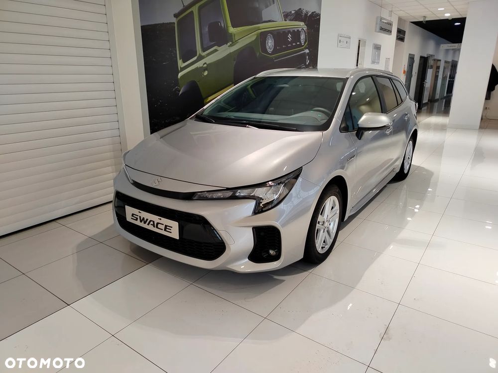Suzuki Swace 1.8 Hybrid Premium Plus CVT - 2