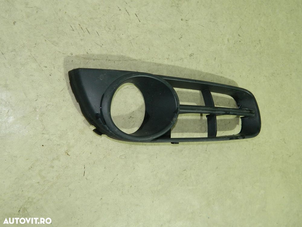 Grila proiector partea dreapta, Skoda Fabia 2  /  Roomster, 2007, 2008, 2009, 2010, , 5J0853666 - 8