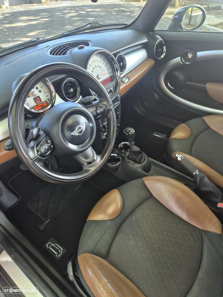 MINI 3 Portas Cooper D Aut. Baker Street - 9