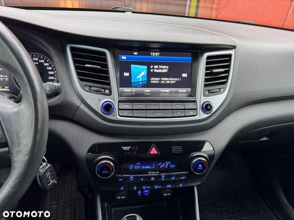 Hyundai Tucson 2.0 CRDi 4WD Automatik Style - 17