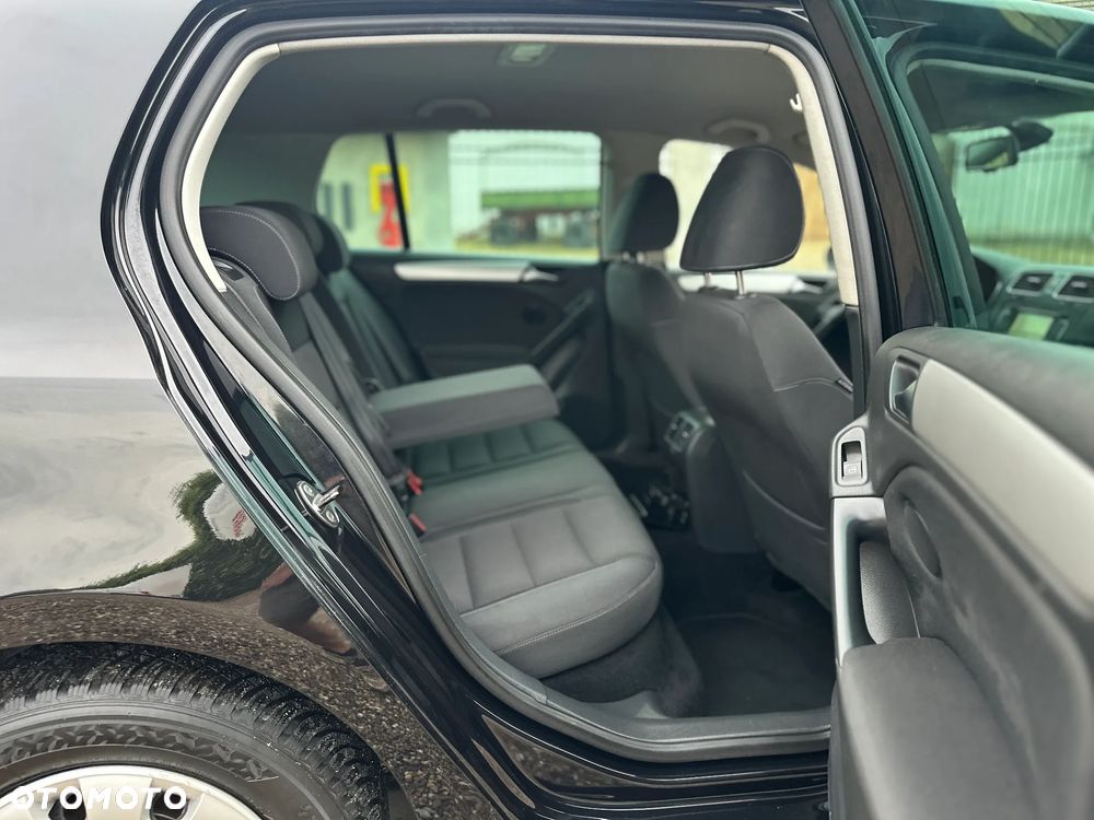 Volkswagen Golf 1.2 TSI Team - 17