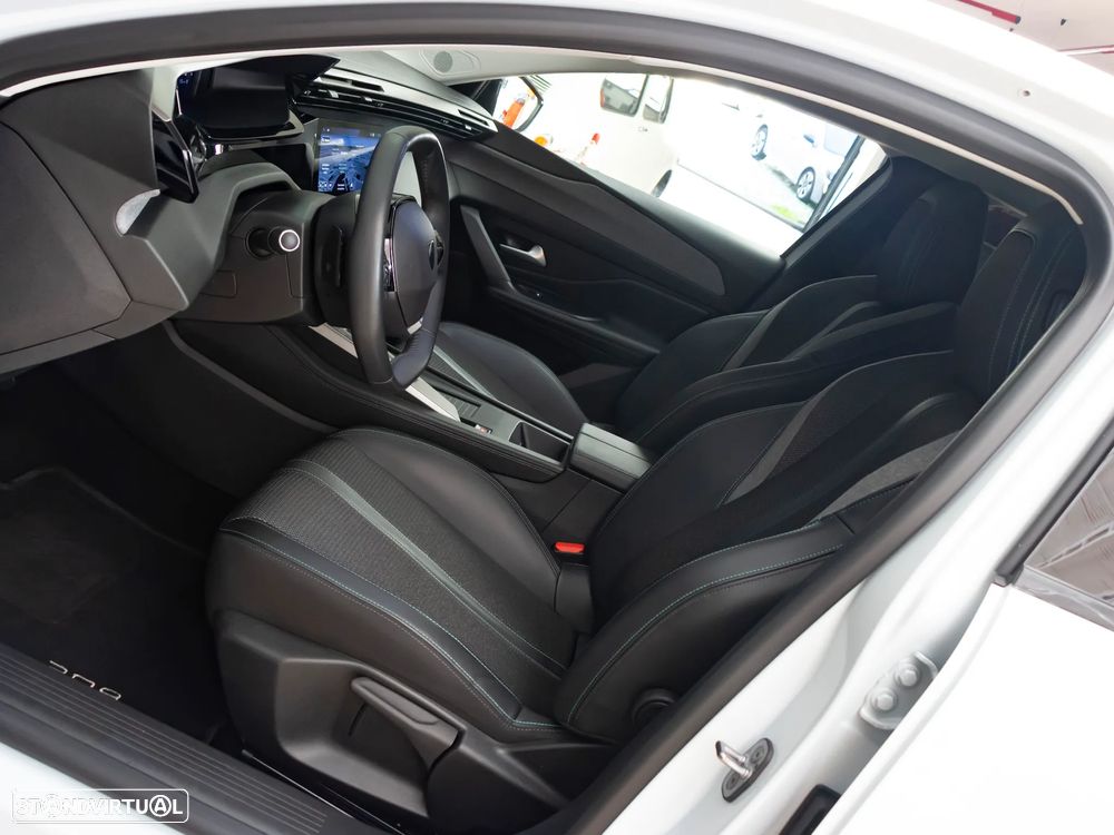 Peugeot 308 SW 1.2 PureTech Allure EAT8 - 16