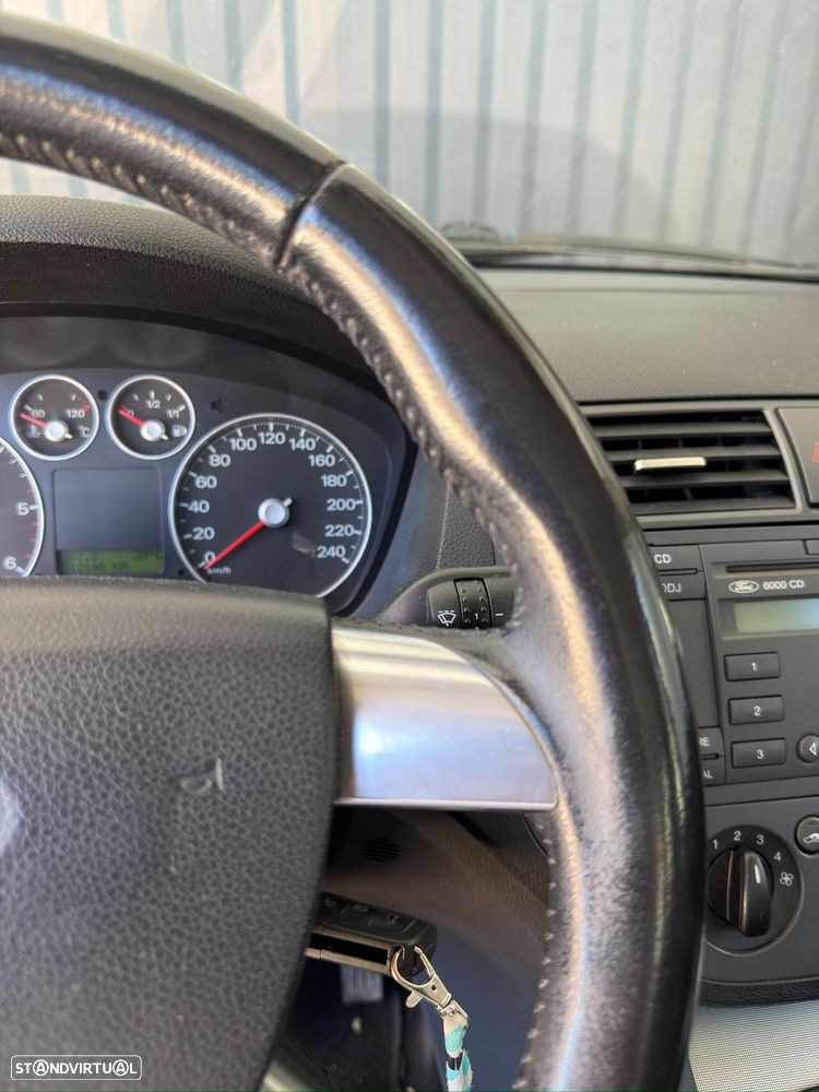 Ford Focus C-Max 1.6 TDCi Trend - 23