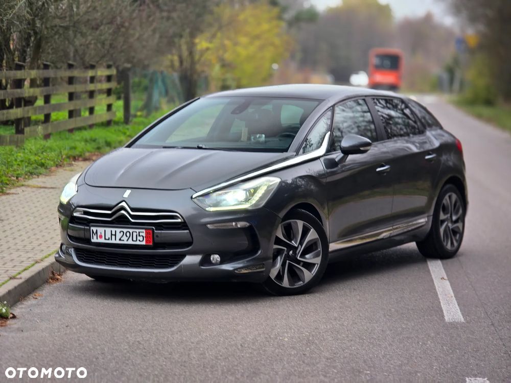 Citroën DS5 2.0 HDi SportChic - 2