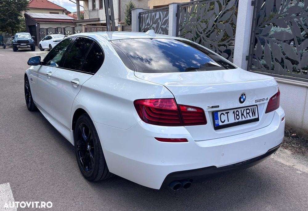 BMW Seria 5 520d xDrive AT - 5