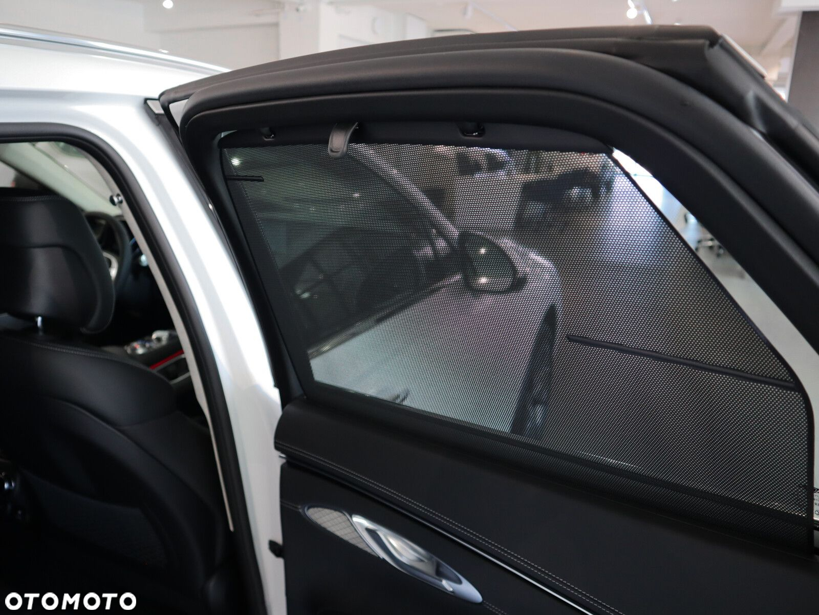 Genesis GV70 2.5T AWD AT8 Luxury Line - 19
