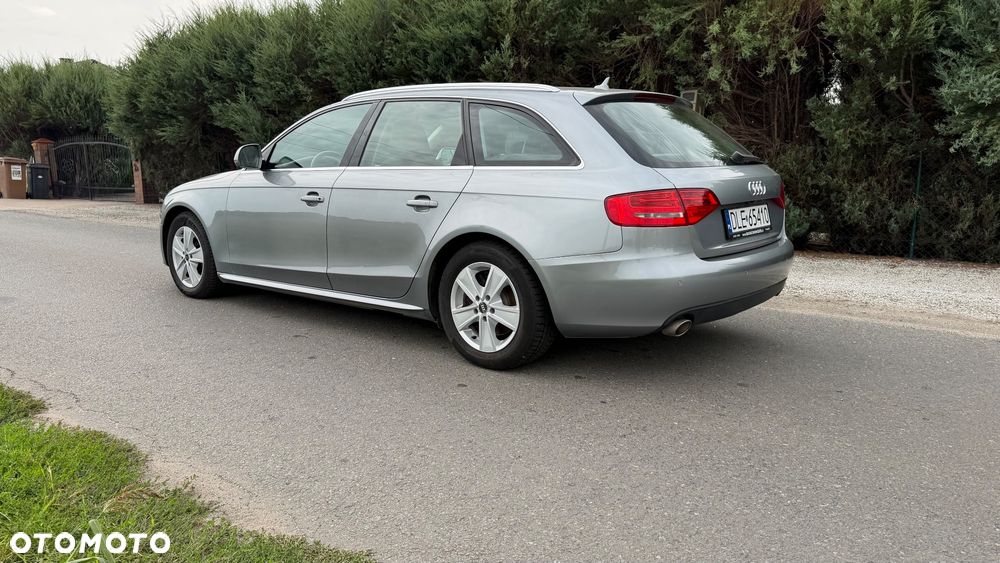 Audi A4 Avant 3.0 TDI DPF quattro S tronic S line Sportpaket - 17