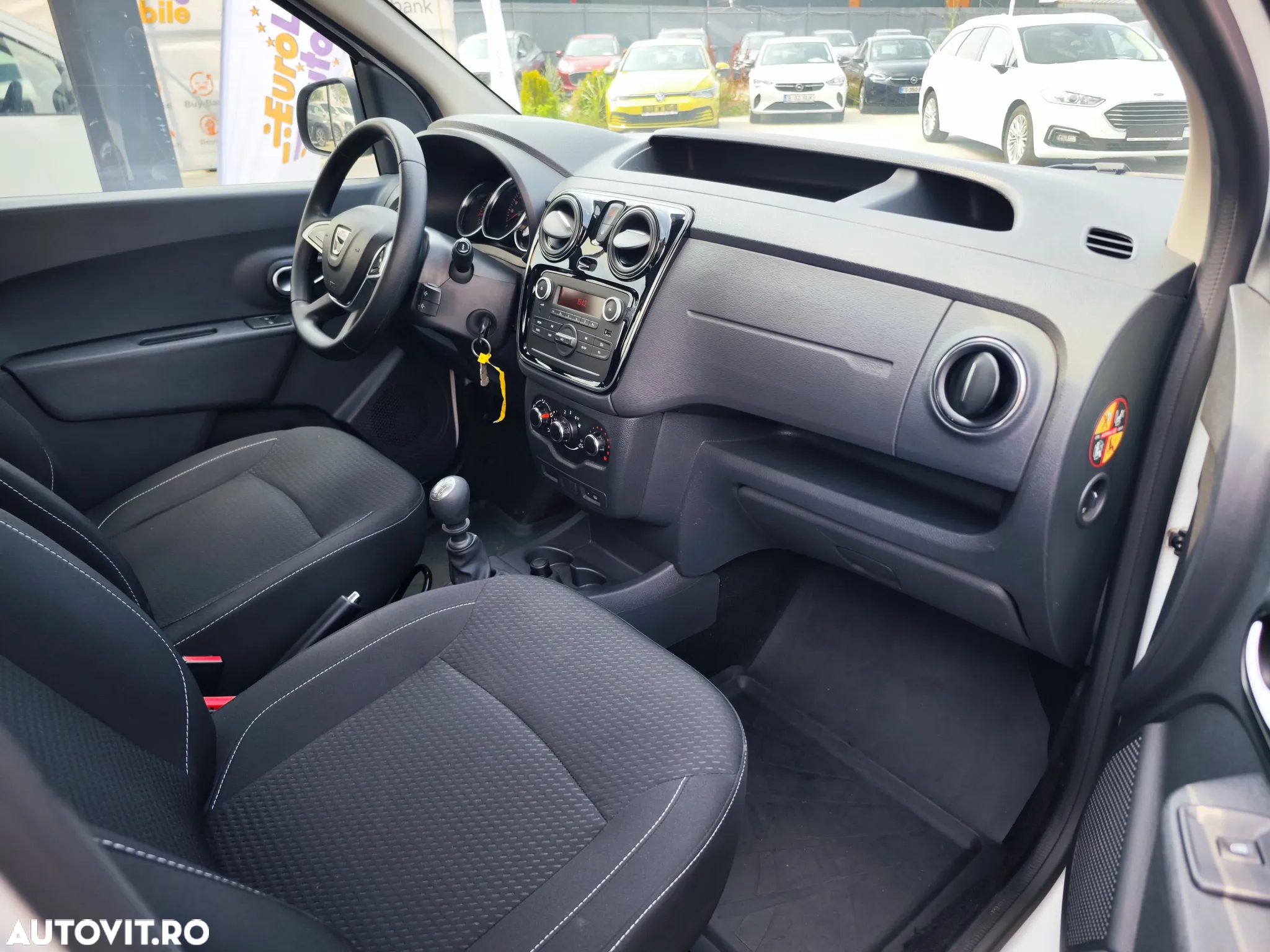 Dacia Dokker 1.5 Blue dCi Laureate - 11