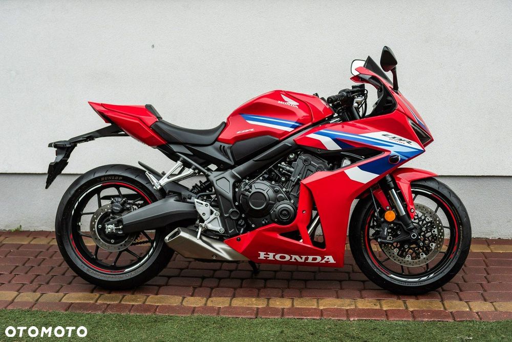 Honda CBR - 3