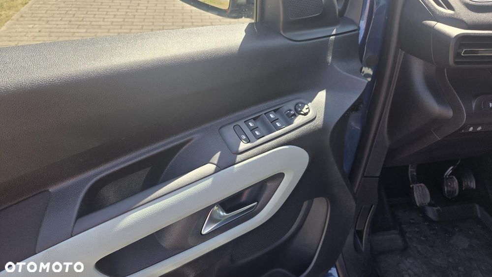 Citroën Berlingo M 1.2 PureTech Feel S&S - 9