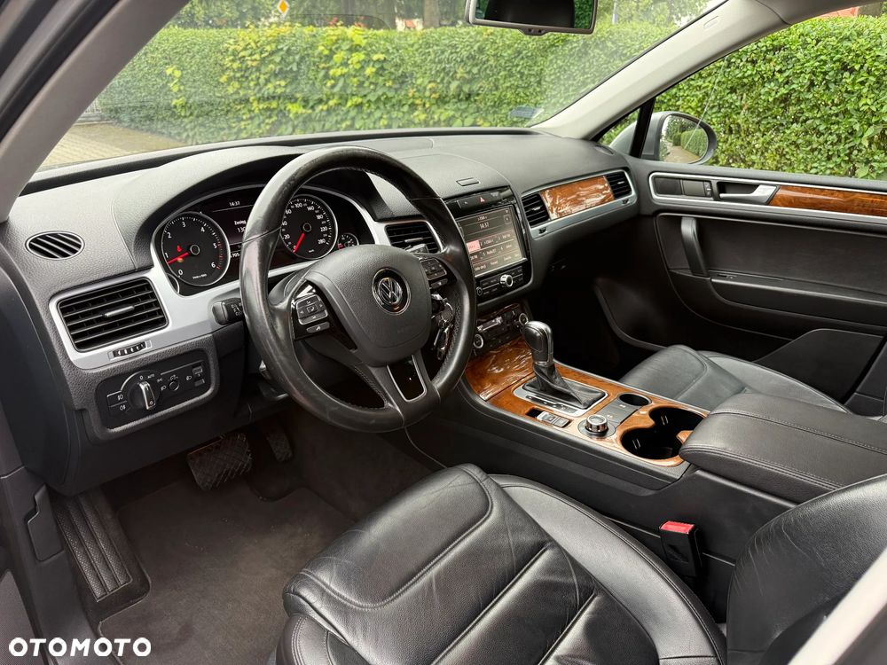 Volkswagen Touareg - 25