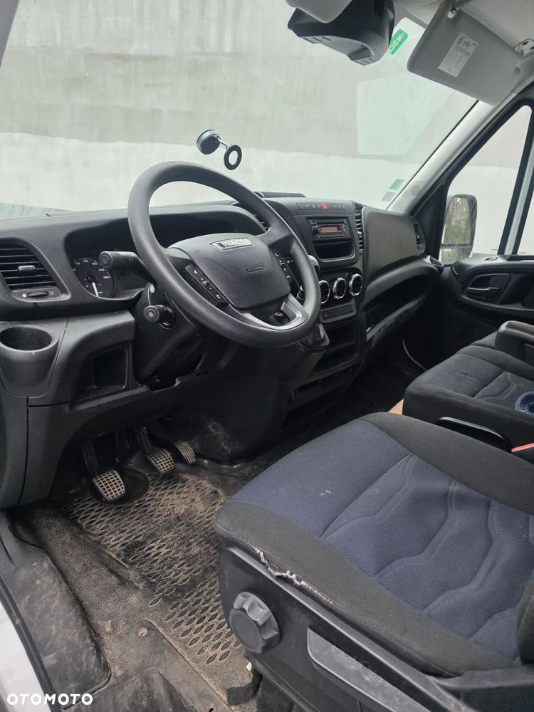 Iveco Daily - 10