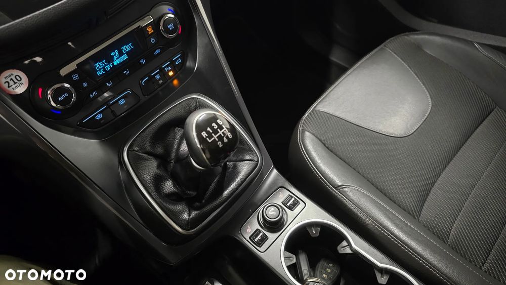 Ford Kuga 2.0 TDCi 4x4 Individual - 15