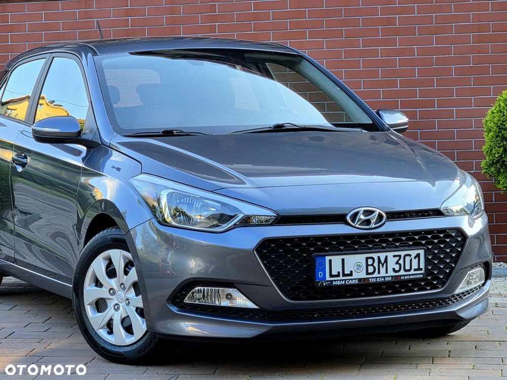 Hyundai i20 blue 1.2 Advantage+ - 14