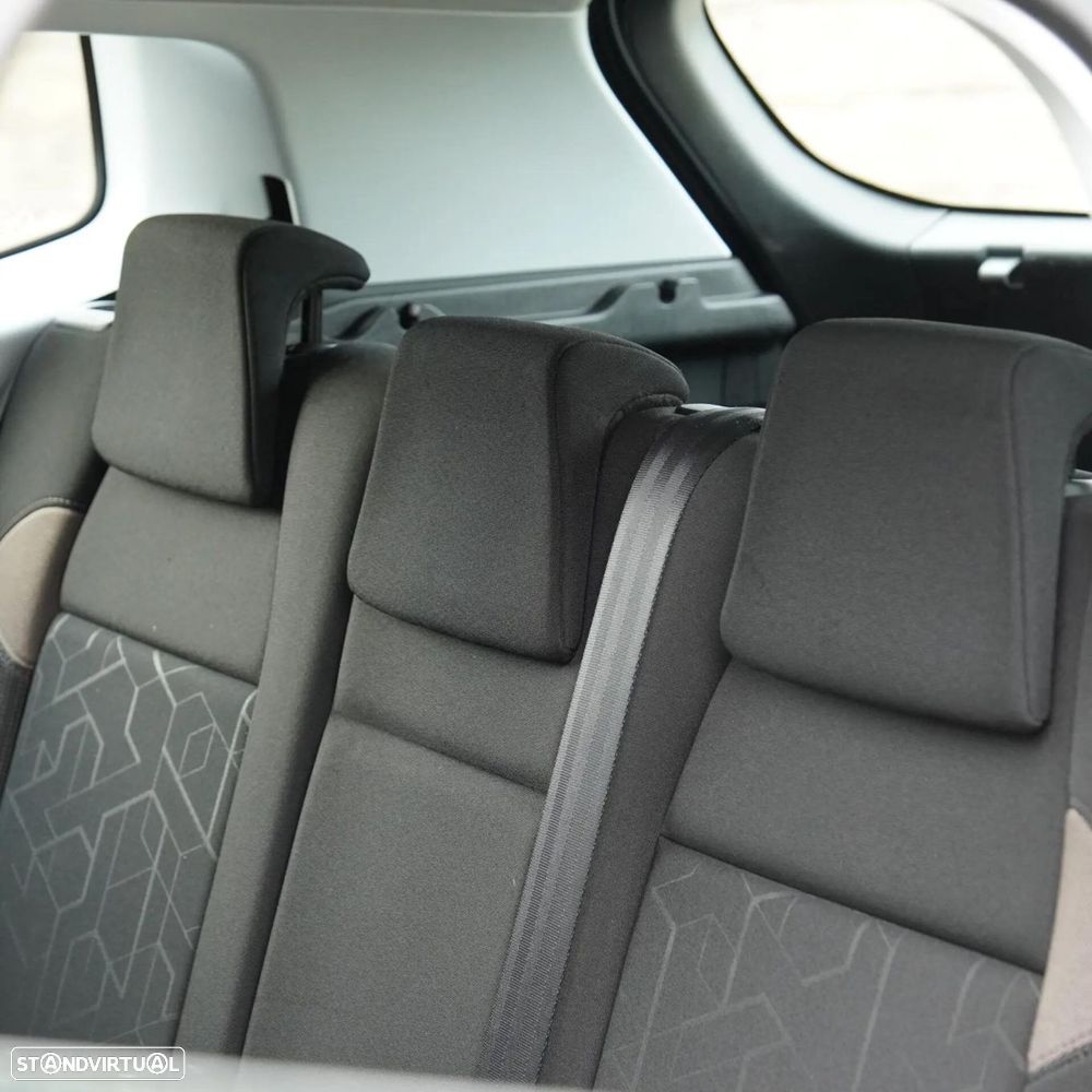 Peugeot 2008 1.4 HDi Active - 17