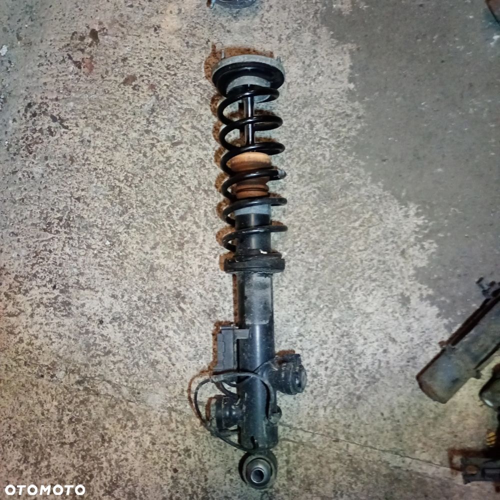 Amortyzator tylny prawy BMW F10 6796860 - 1