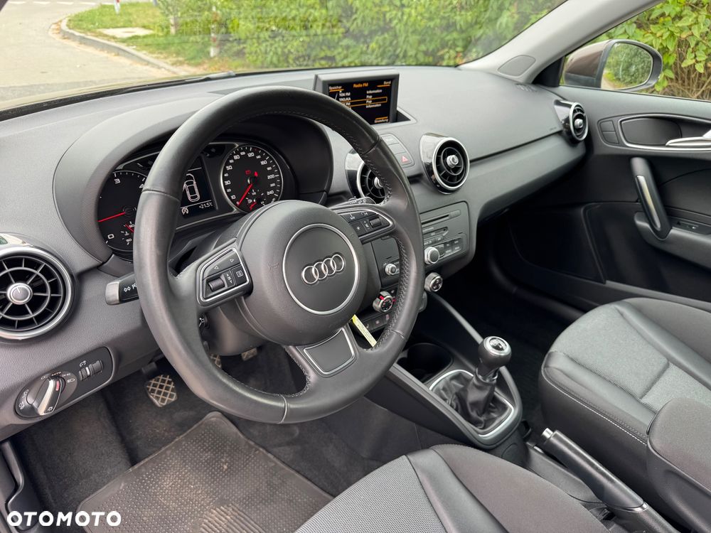 Audi A1 3-drzwiowe 2.0 TDI S line Sportpaket - 14