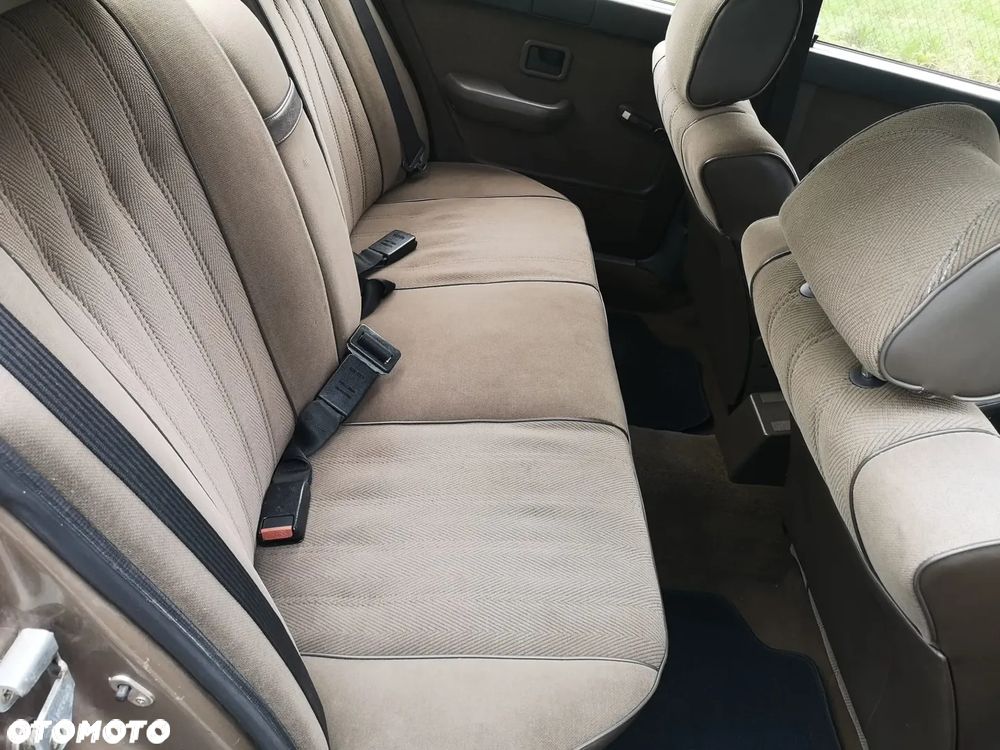 BMW Seria 5 525 - 26