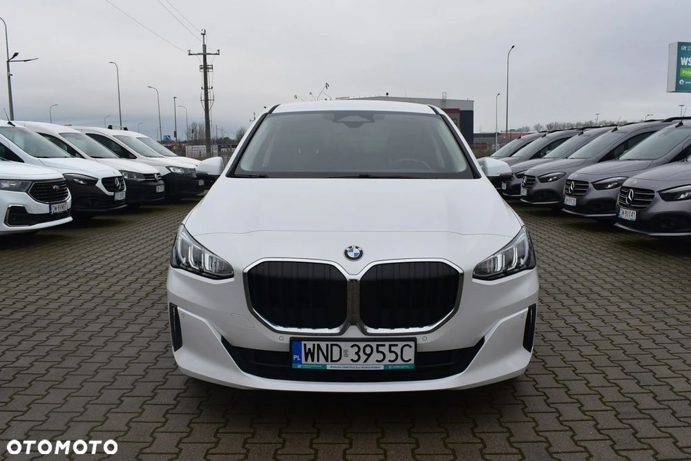 BMW Seria 2 218i - 4