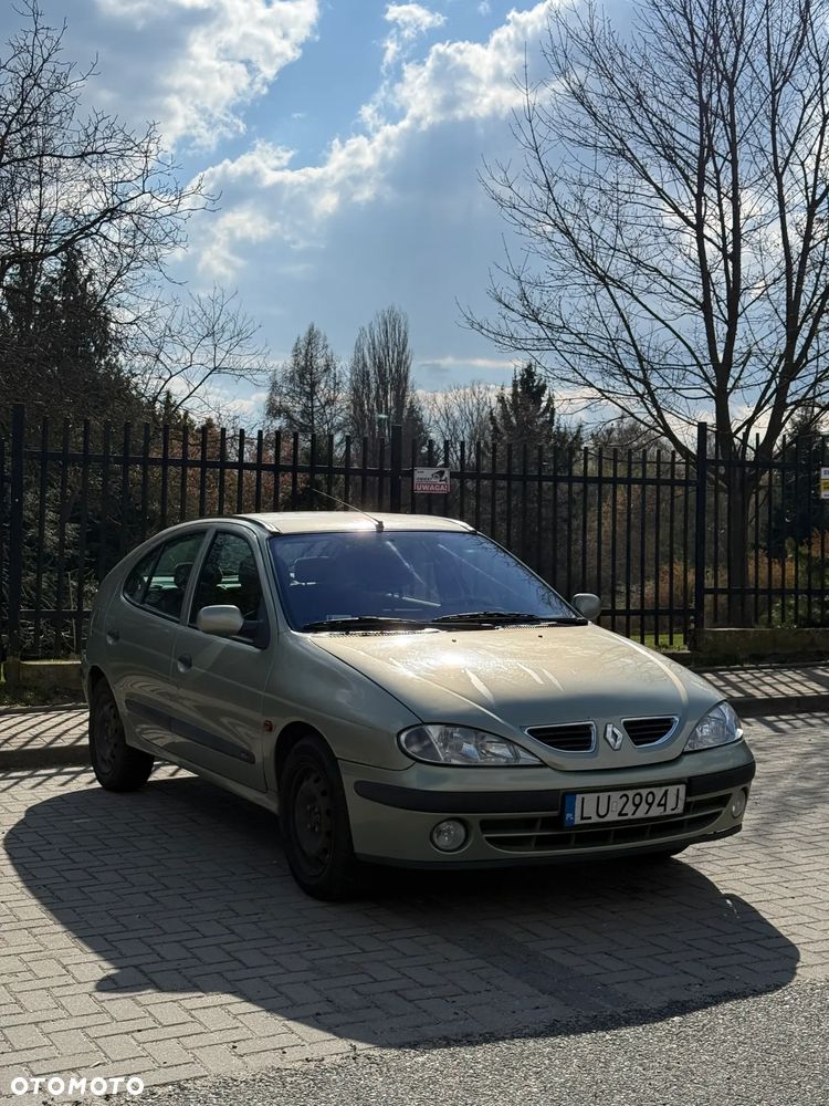 Renault Megane 1.6 RXE 16V - 5